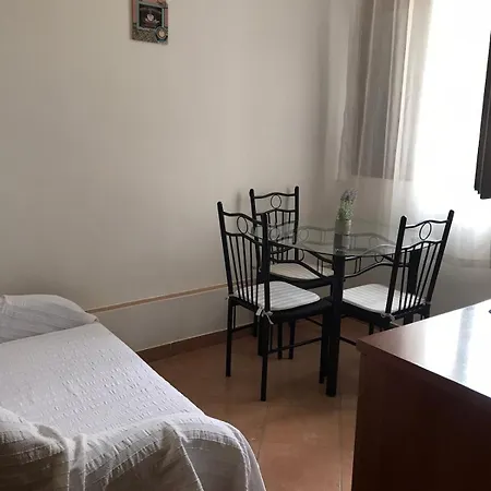 Nada Hvar Apartment *